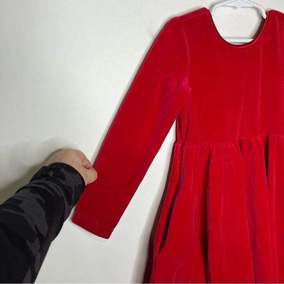Hanna Andersson red velour skater dress pockets fit & flare Christmas size 6/7 - Picture 4 of 8